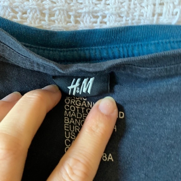 𝅺h&m And Apt 9 T-Shirt Bundle Blue Crewneck And B-Neck Short Sleeve M/L (1301) - Picture 5 of 10